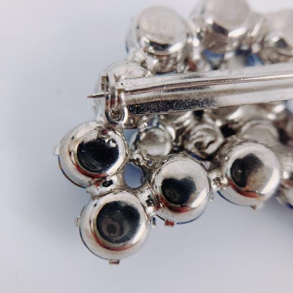 VTG 40s Powder Blue Prong Set Rhinestone Crescent Brooch, MCM Pin 1950s - 1960s - Picture 5 of 7